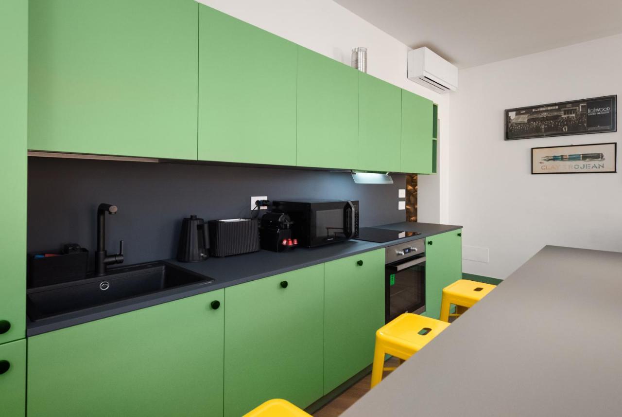 Flats4Rent Carla'S Apartments Βερόνα Εξωτερικό φωτογραφία