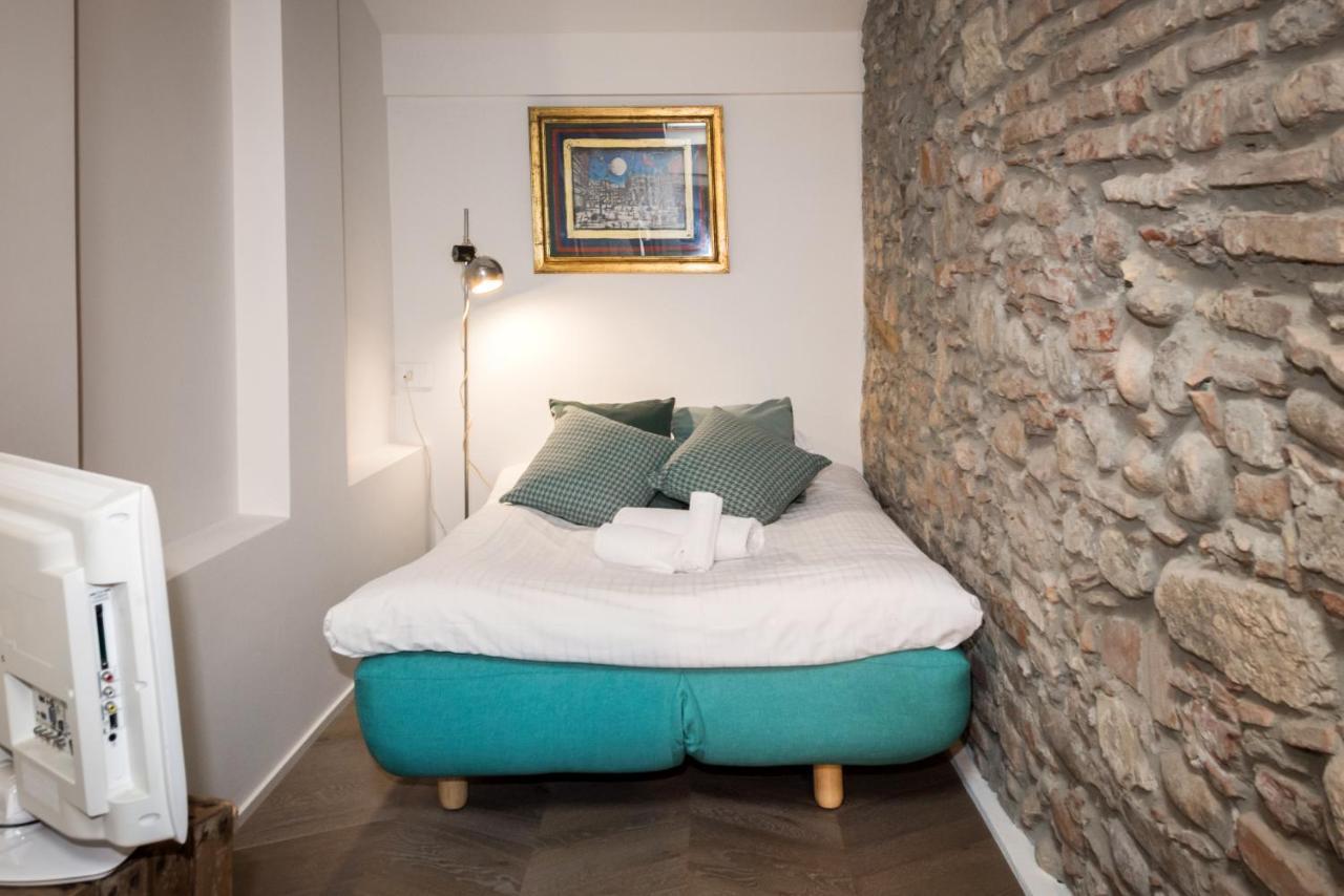 Flats4Rent Carla'S Apartments Βερόνα Εξωτερικό φωτογραφία